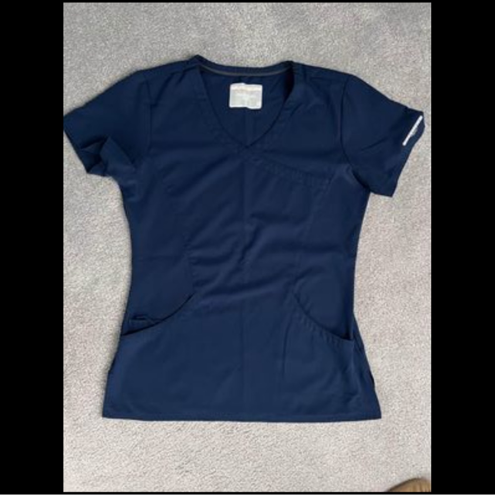 Sketchers women’s scrubs